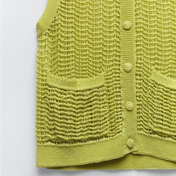 ZARA TEXTURED KNIT VEST LIMITED EDITION - Picture 6 of 10